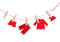 Wichteltür Display Accessoire, Girlander, Weihnachtsmann Kleid, Mütze aus Filz rot (B/H) 47x7cm